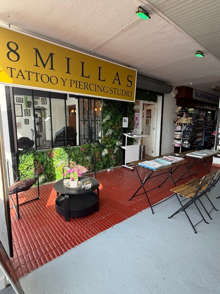 8 Millas Tattoo and Piercing